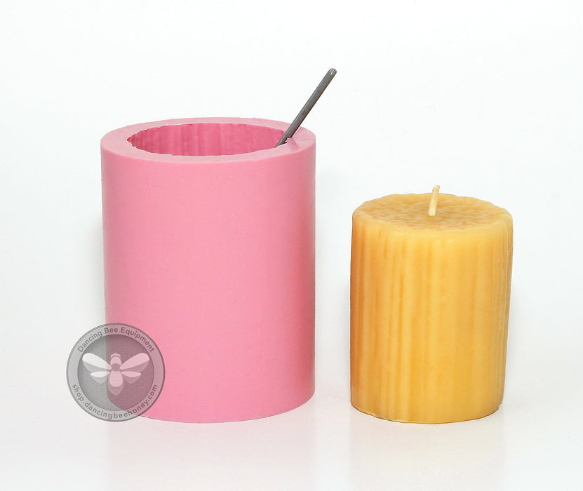 Busy Bee | Dribble Pillar Candle Mold | 2.5" x 3"
