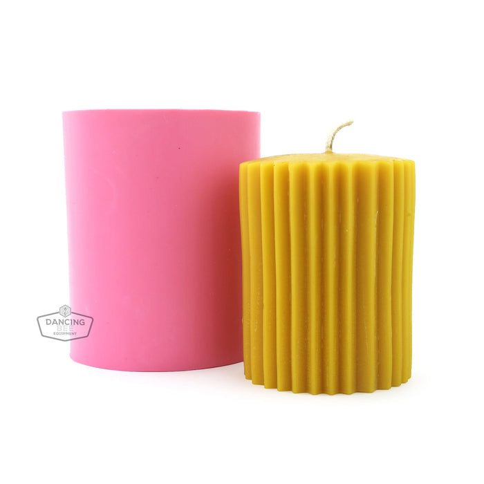 Busy Bee | Fluted Pillar Candle Mold | 3" x 4"